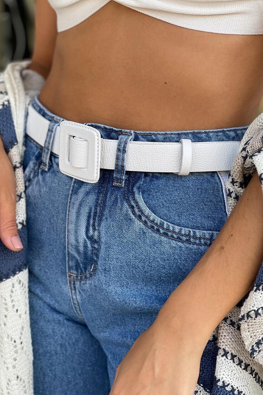 Calça Jeans Bicolor Pantacourt Faixa Lateral - Image 4