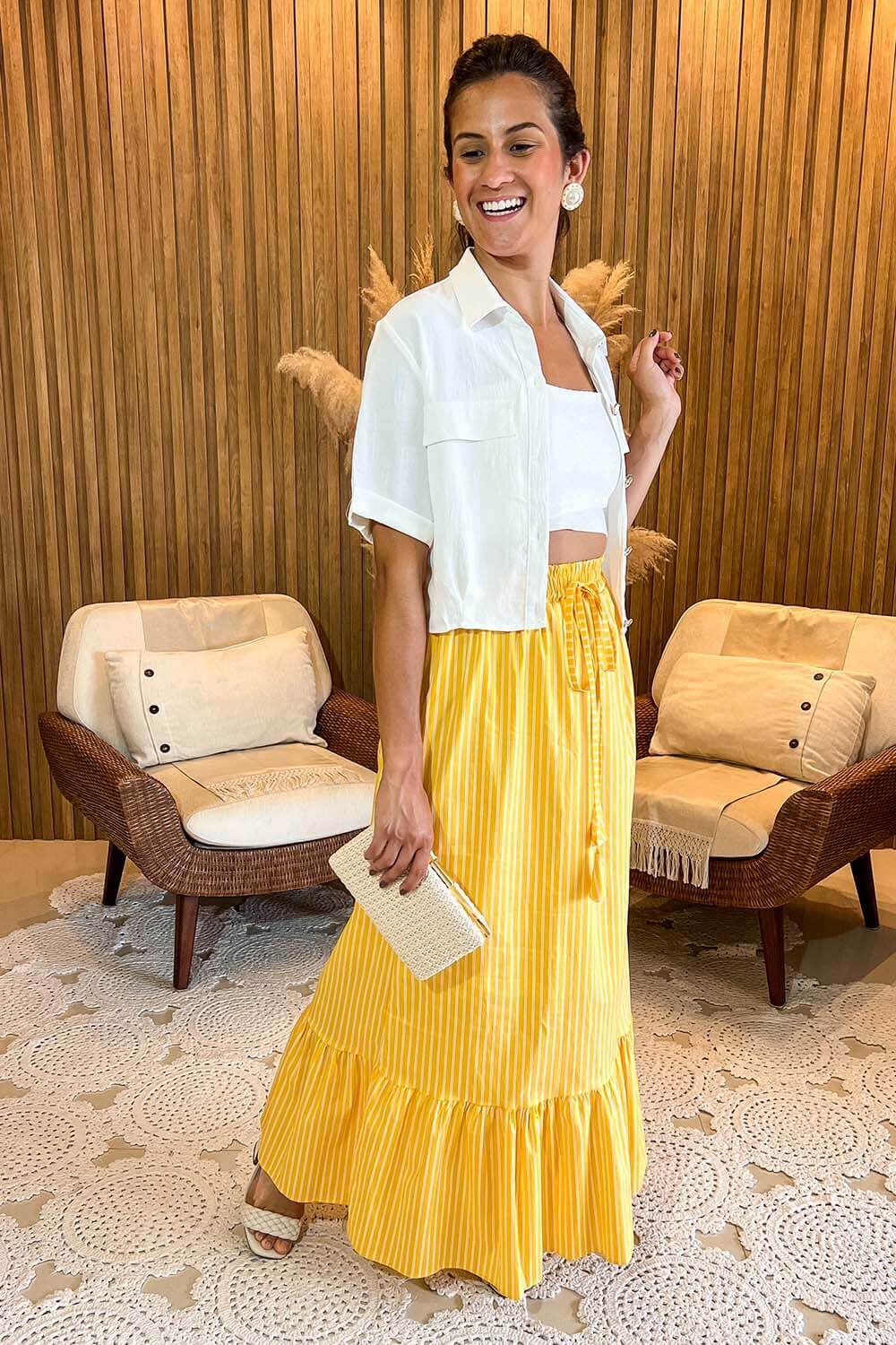 Camisa Carol Camila Cropped Em Crepe Cor Off White.