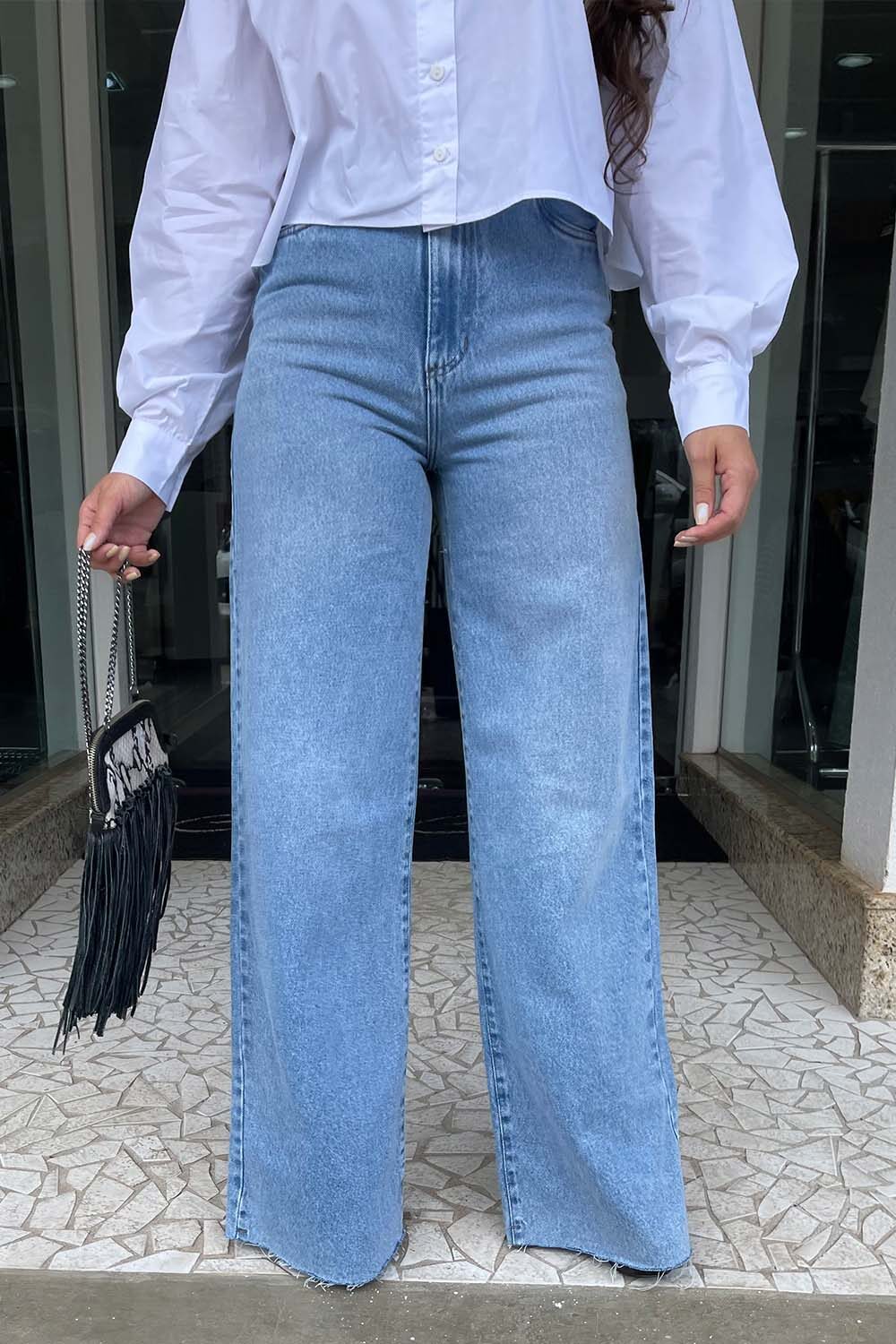 Calça Jeans Pantalona Sly Barra Desfiada